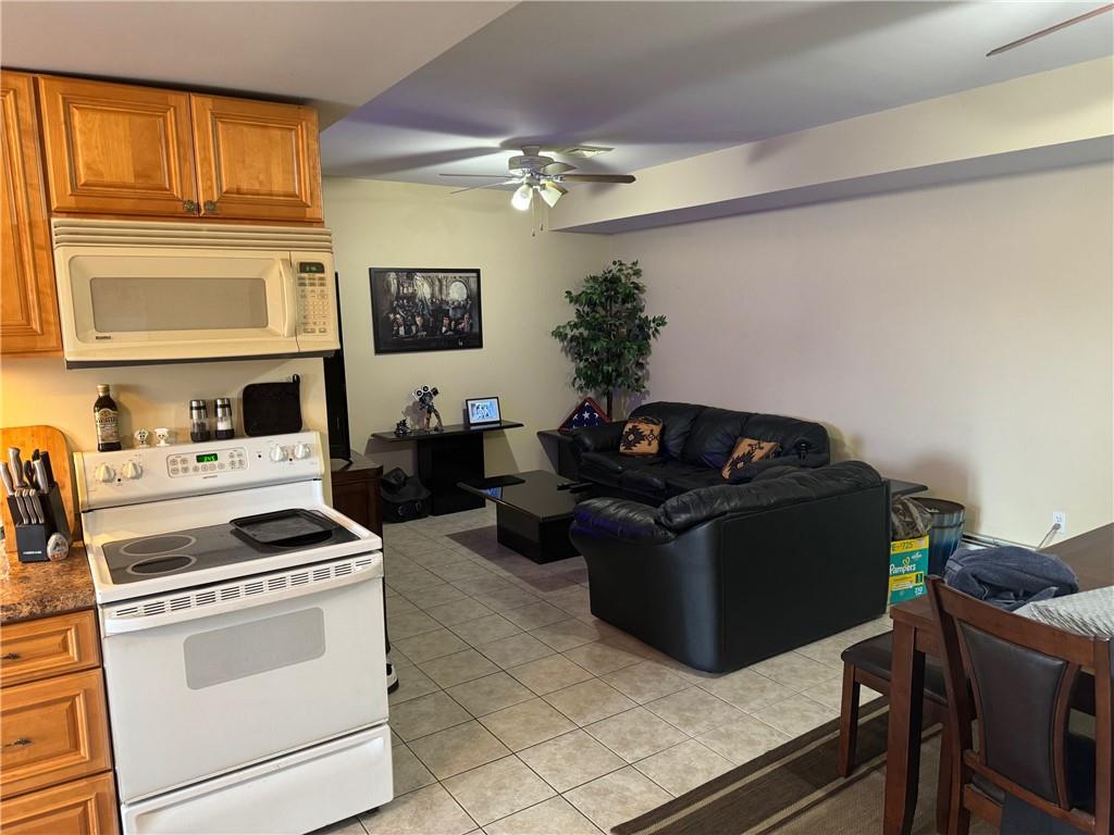 10 Ashlyn Drive, Marlboro, New York image 25