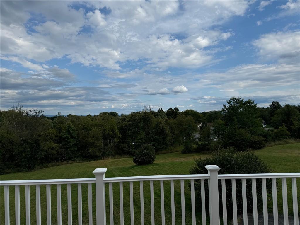 10 Ashlyn Drive, Marlboro, New York image 4