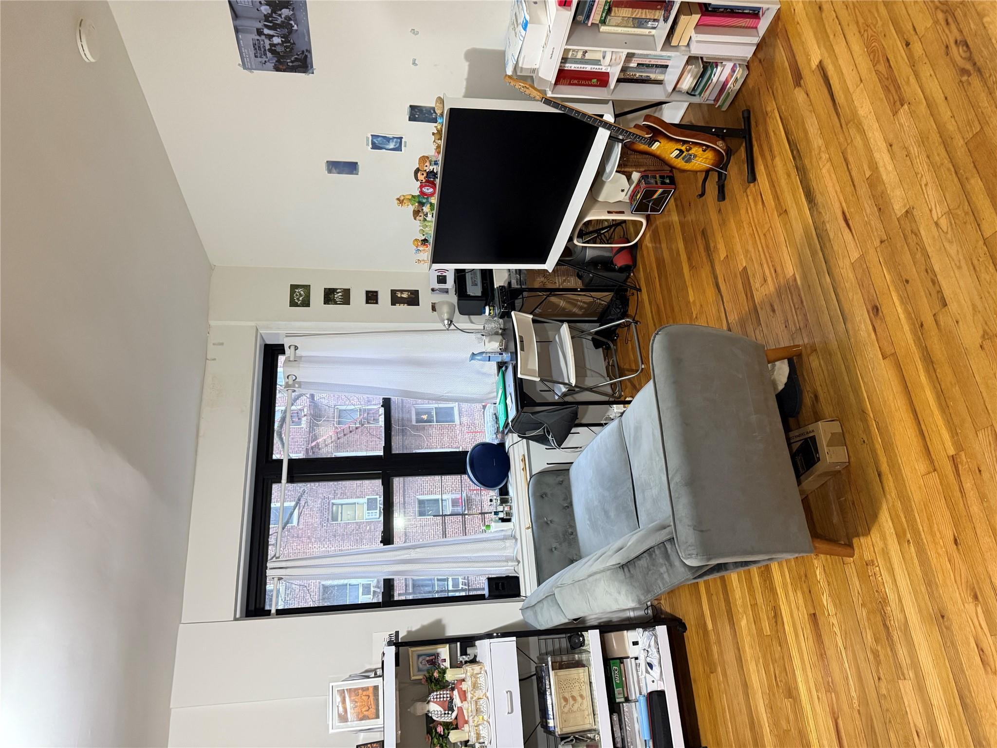 44-05 Macnish Street #2G, Elmhurst, New York image 2