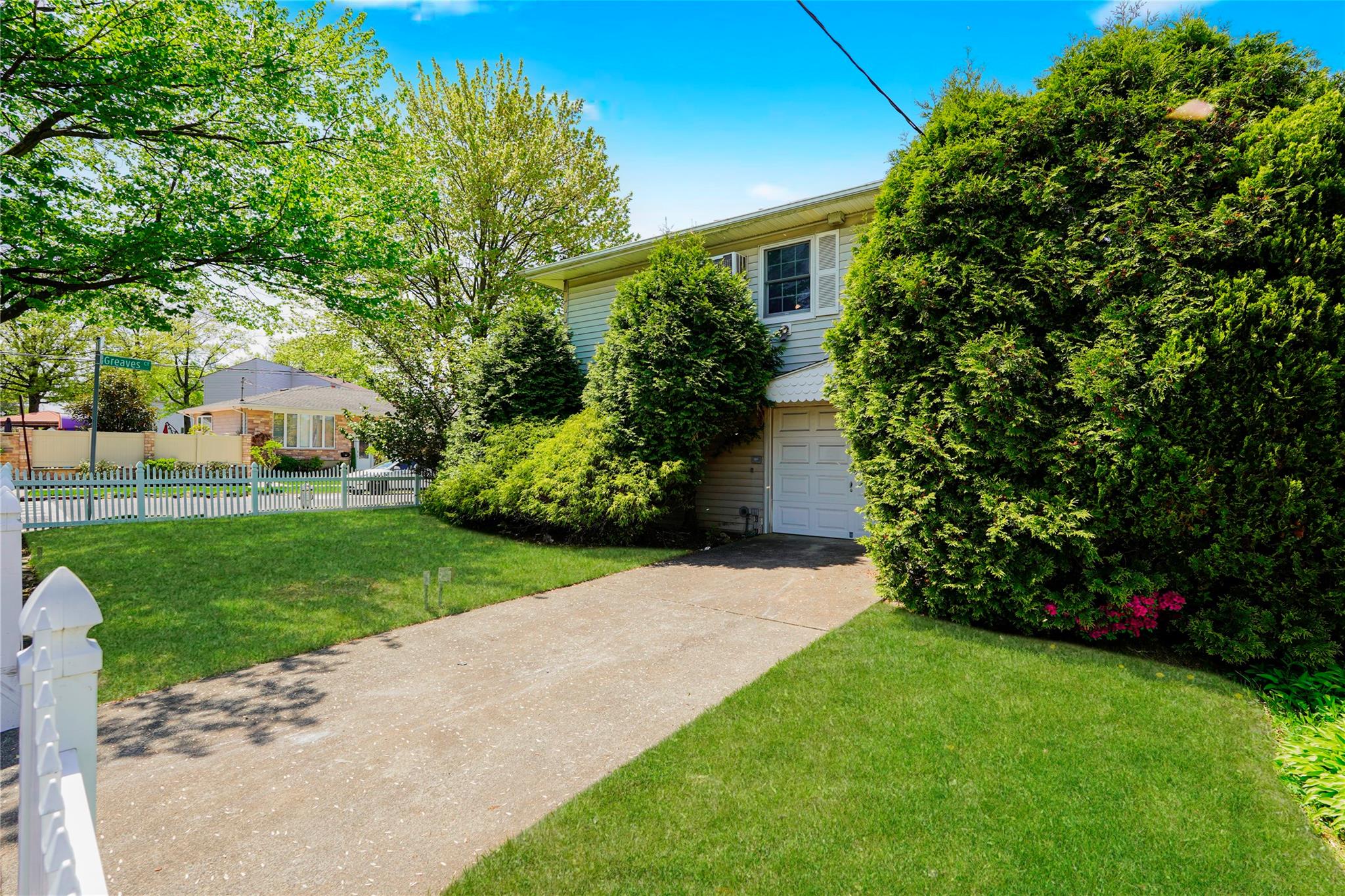 134 Greaves Avenue