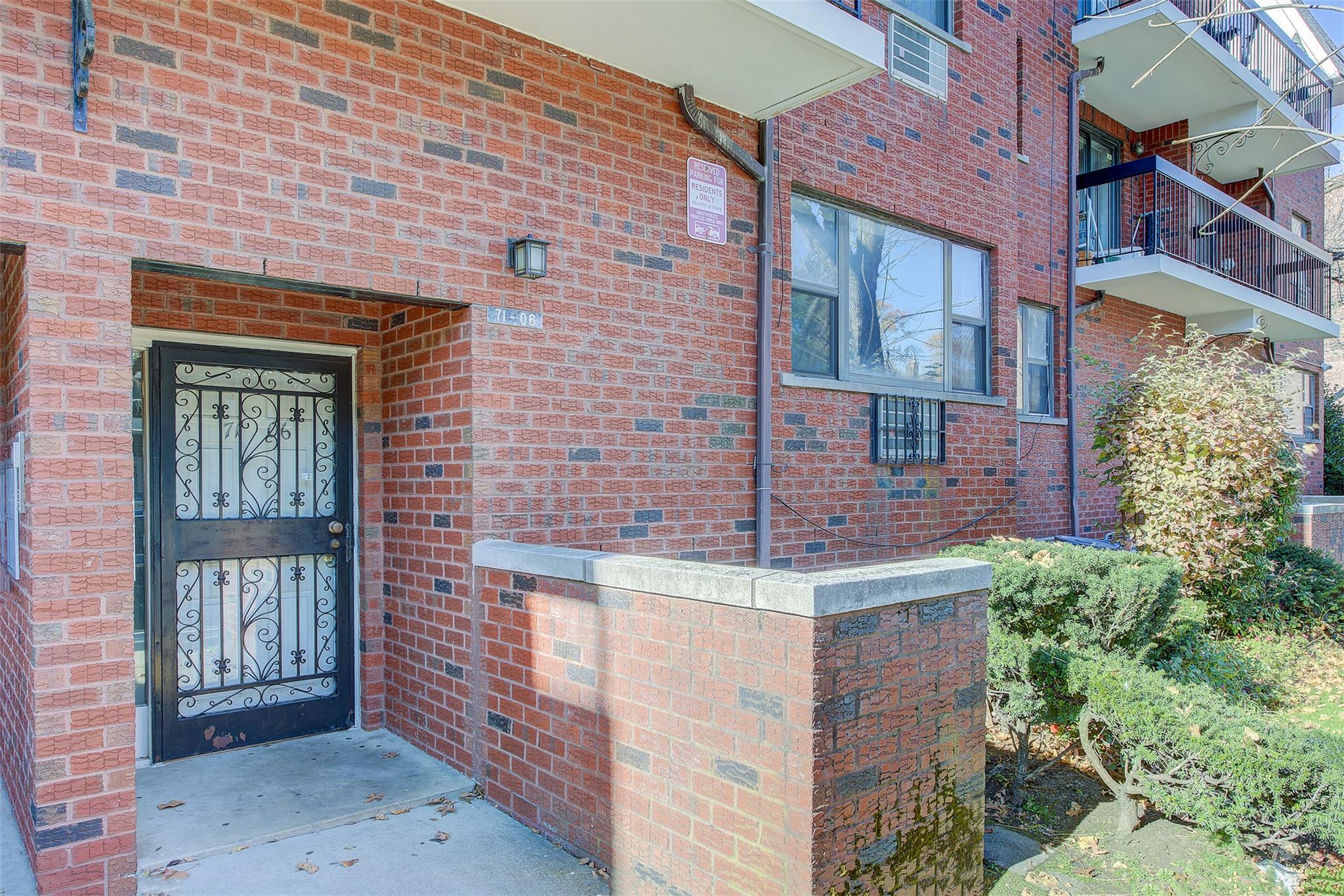 71-06 Sutton Place #1, Fresh Meadows, New York image 32