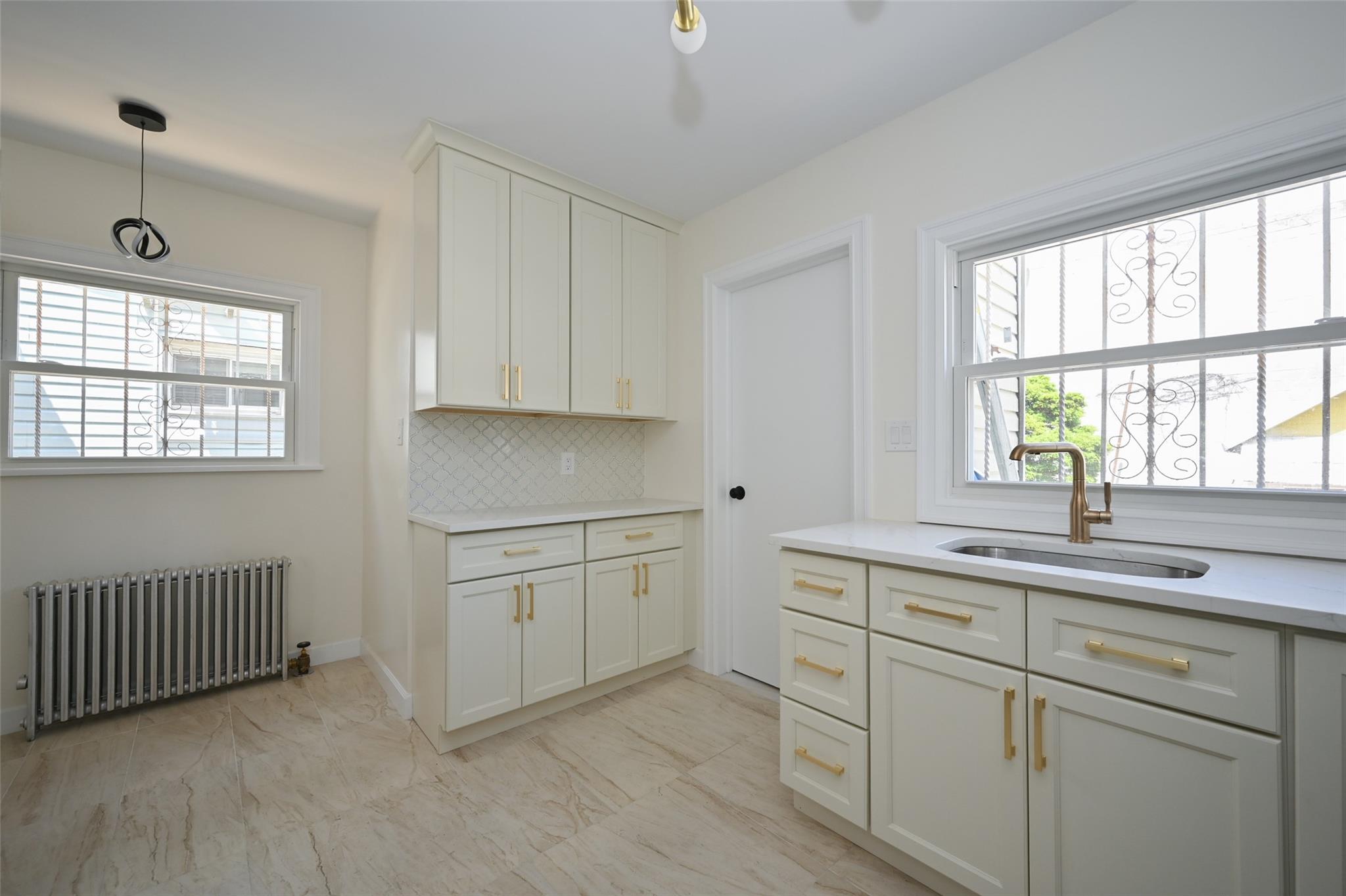 589 Milford Street, Brooklyn, New York image 4