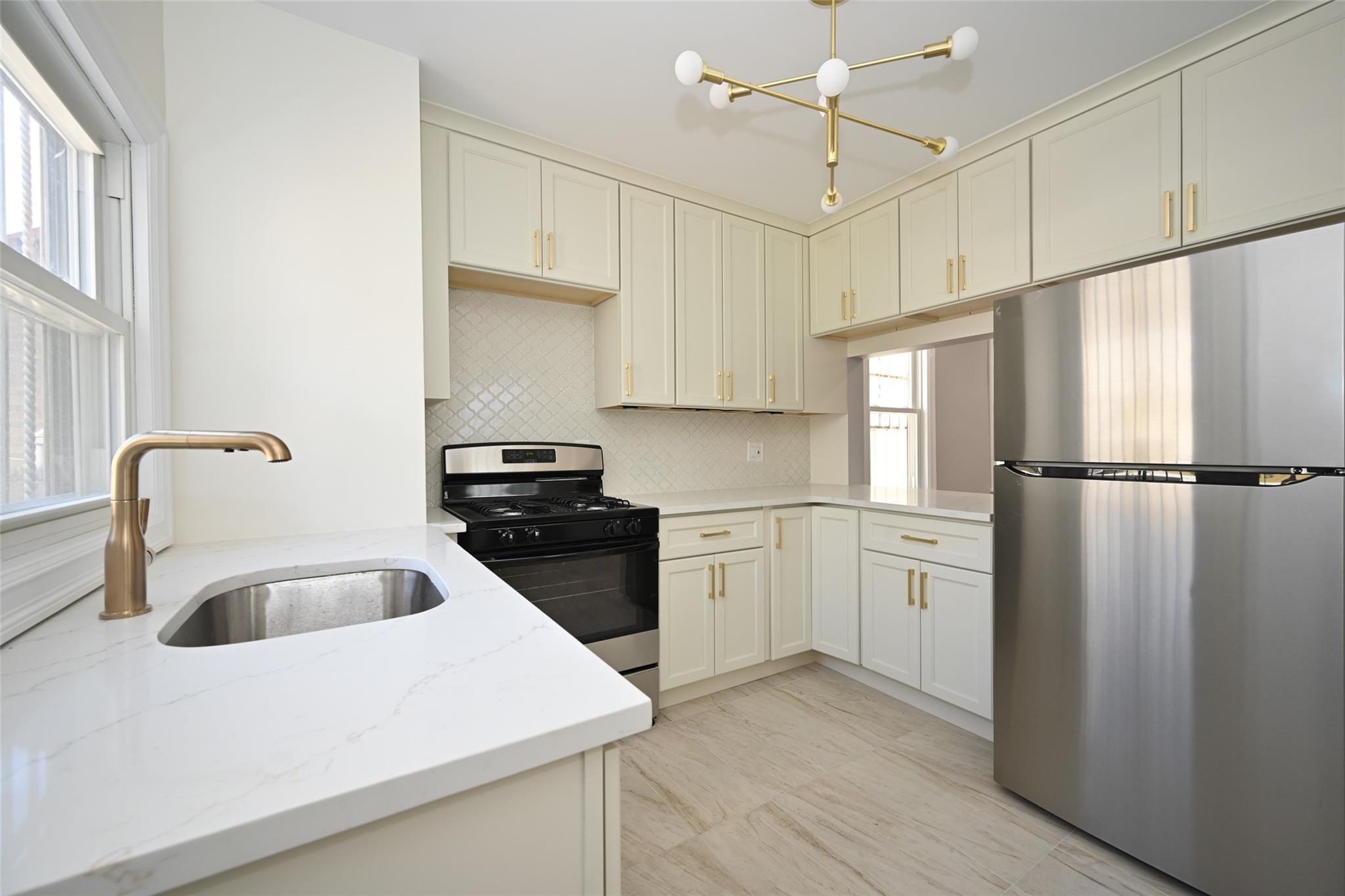 589 Milford Street, Brooklyn, New York image 1