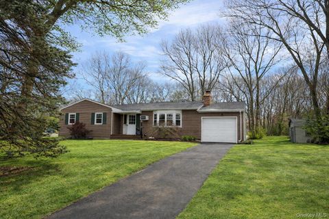 307 Norwalk Avenue Medford NY 11763