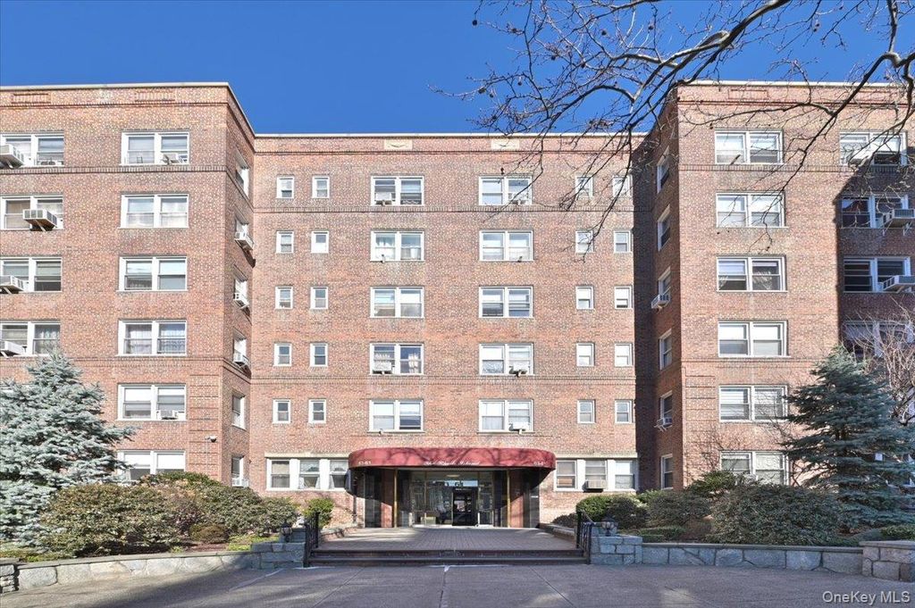 Photo of 6361 99th Street #B1, Rego Park, NY 11374 (MLS # 969861)