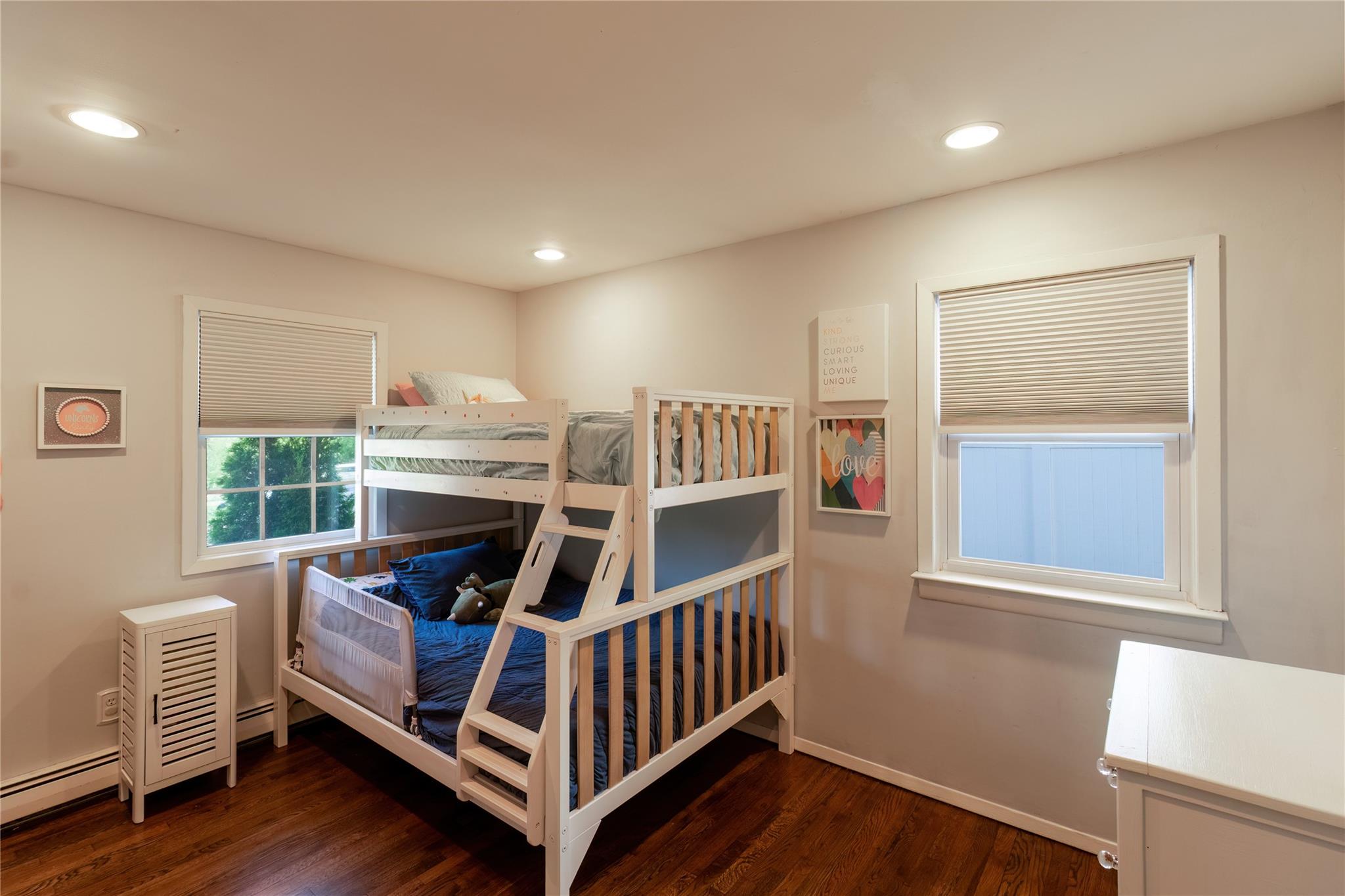 12 Sea Cliff Road, Sound Beach, New York image 16