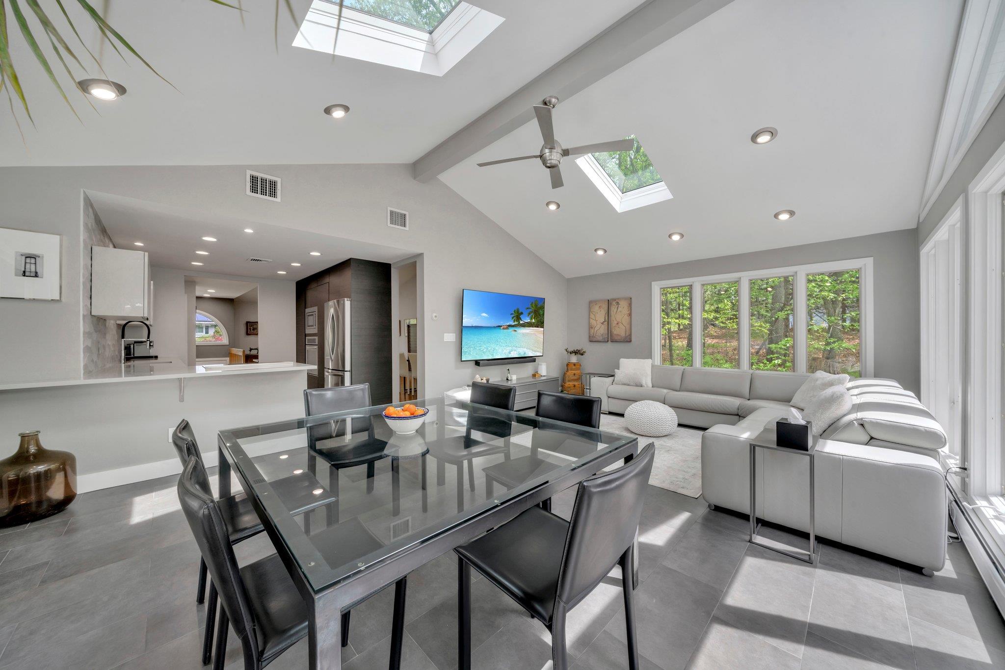 21 Dorchester Drive, Airmont, New York image 12