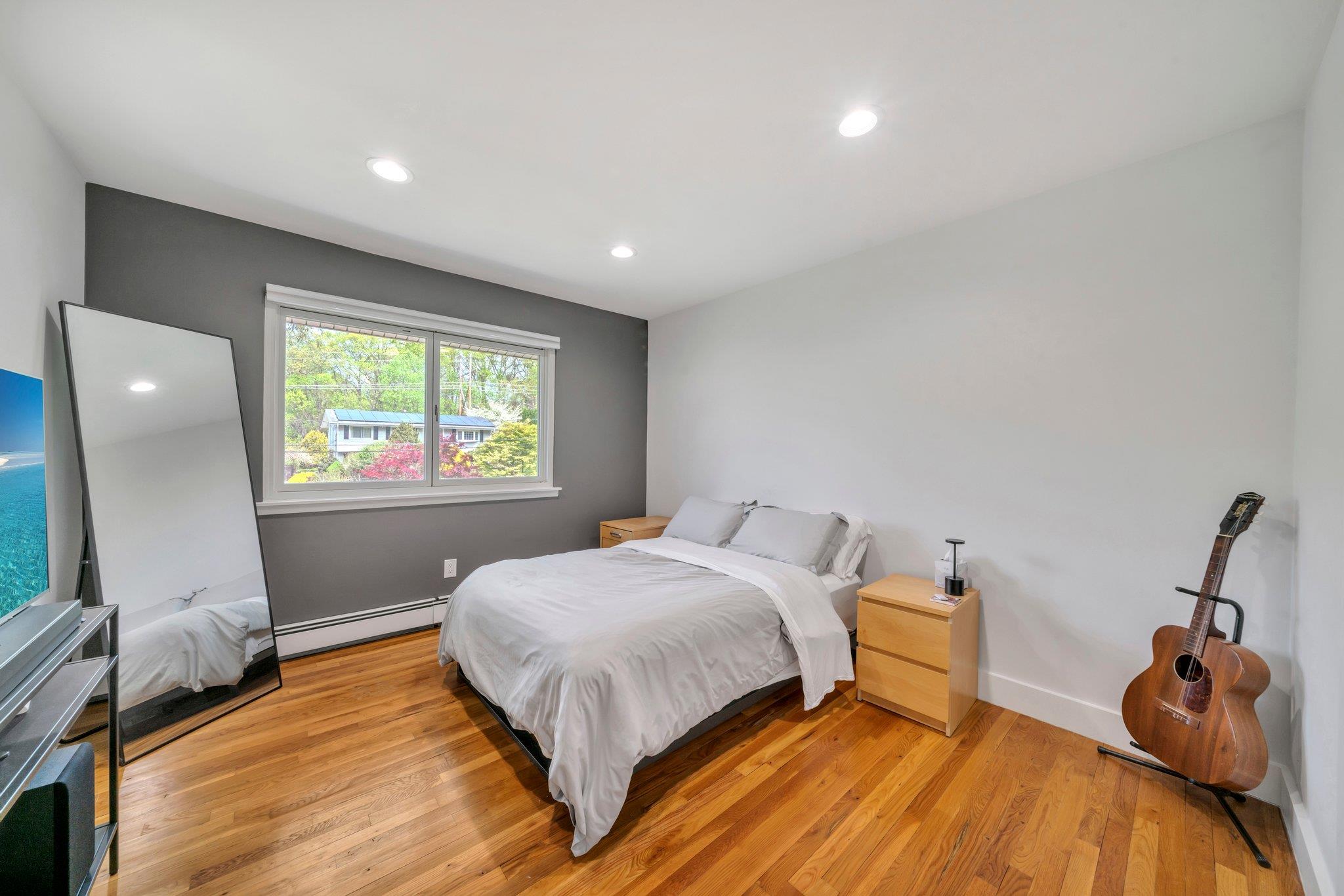 21 Dorchester Drive, Airmont, New York image 16