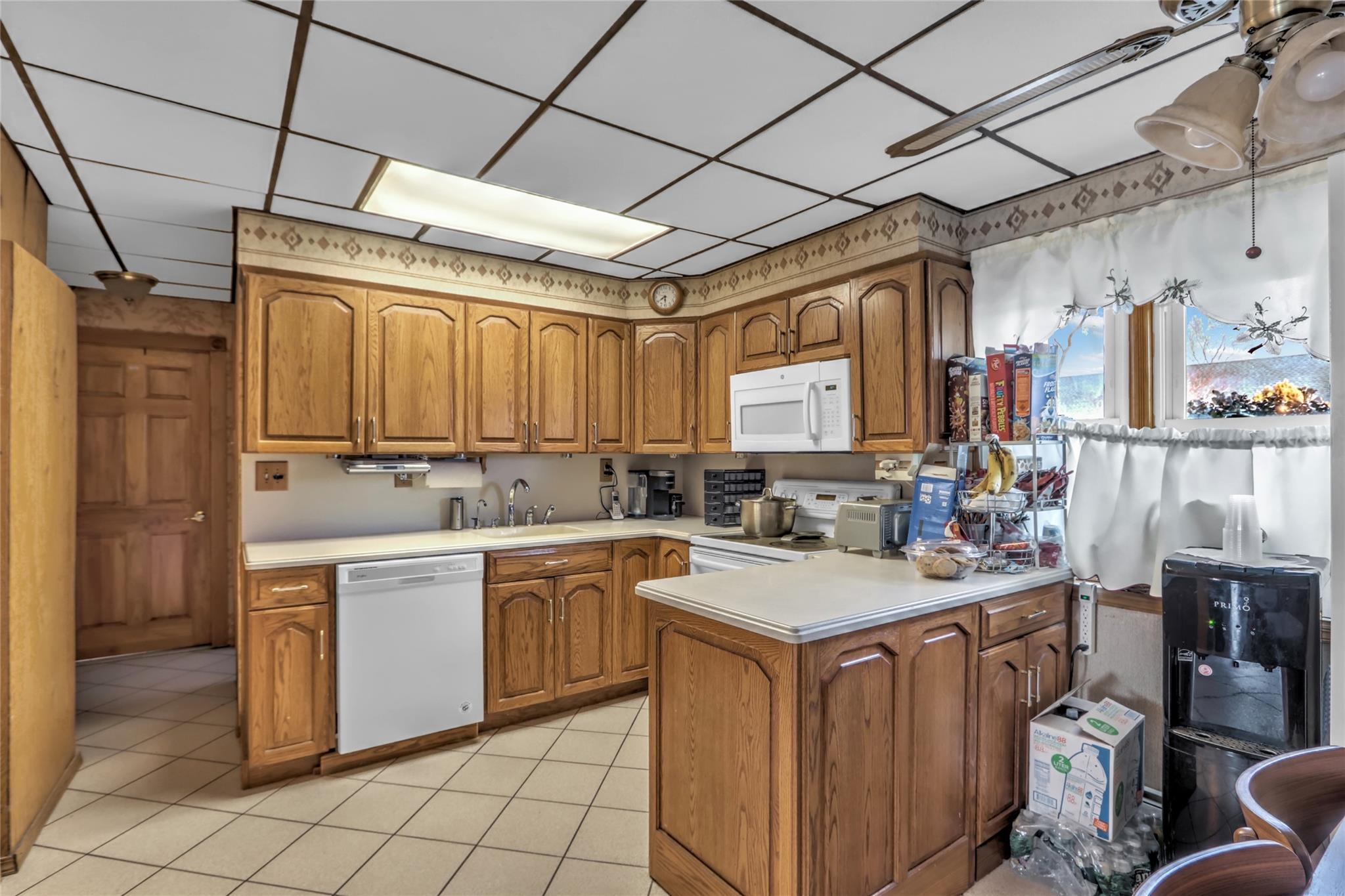 95 Prentice Road, Levittown, New York image 4