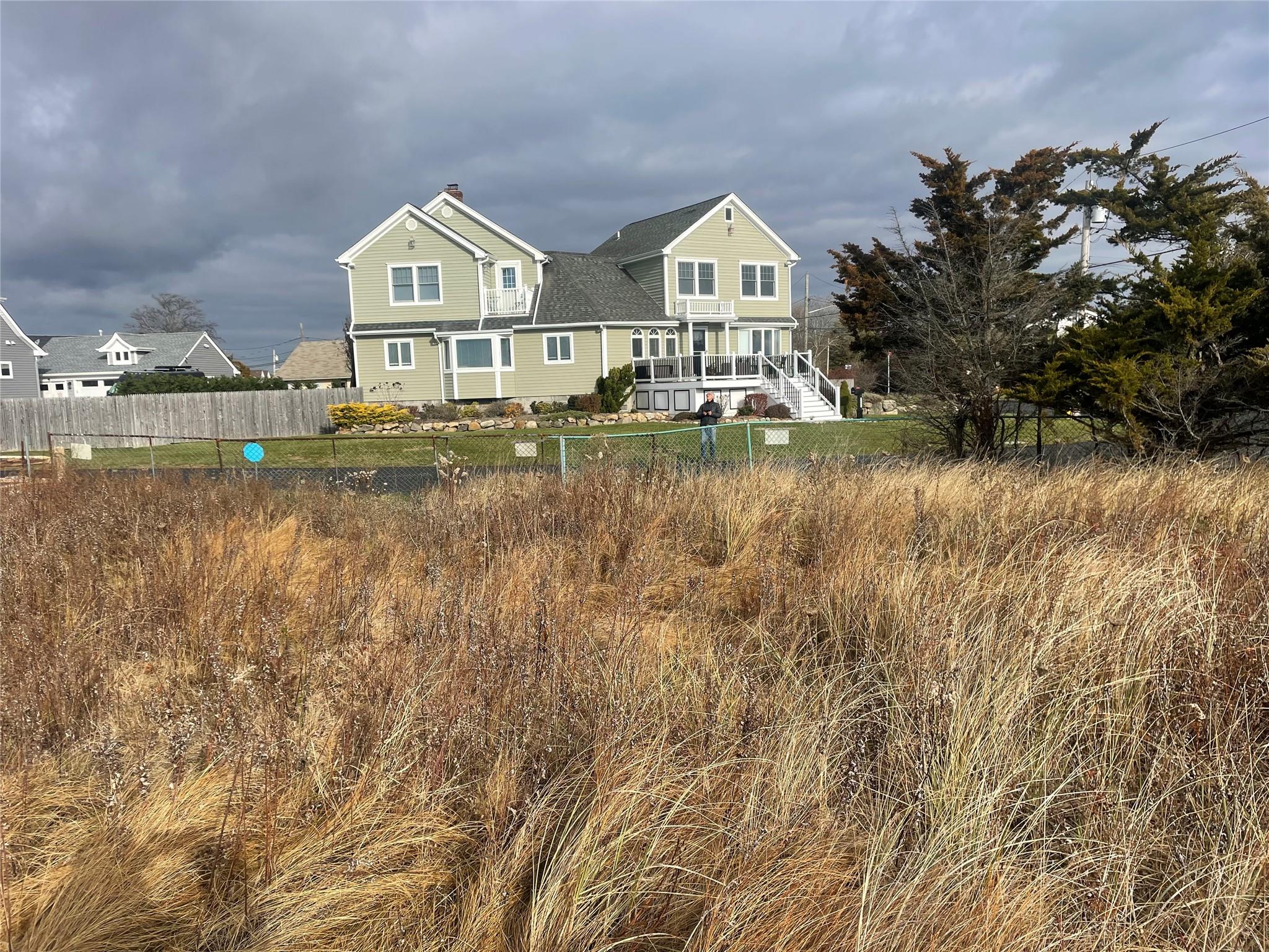 20 S Breeze Drive, Patchogue, New York image 6