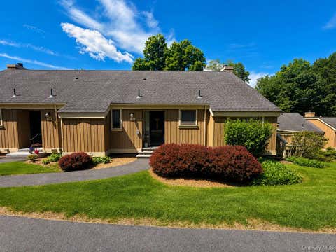 Condo For Sale - 13 Heritage Hills #B<br/> Westchester County, Somers, NY 10589