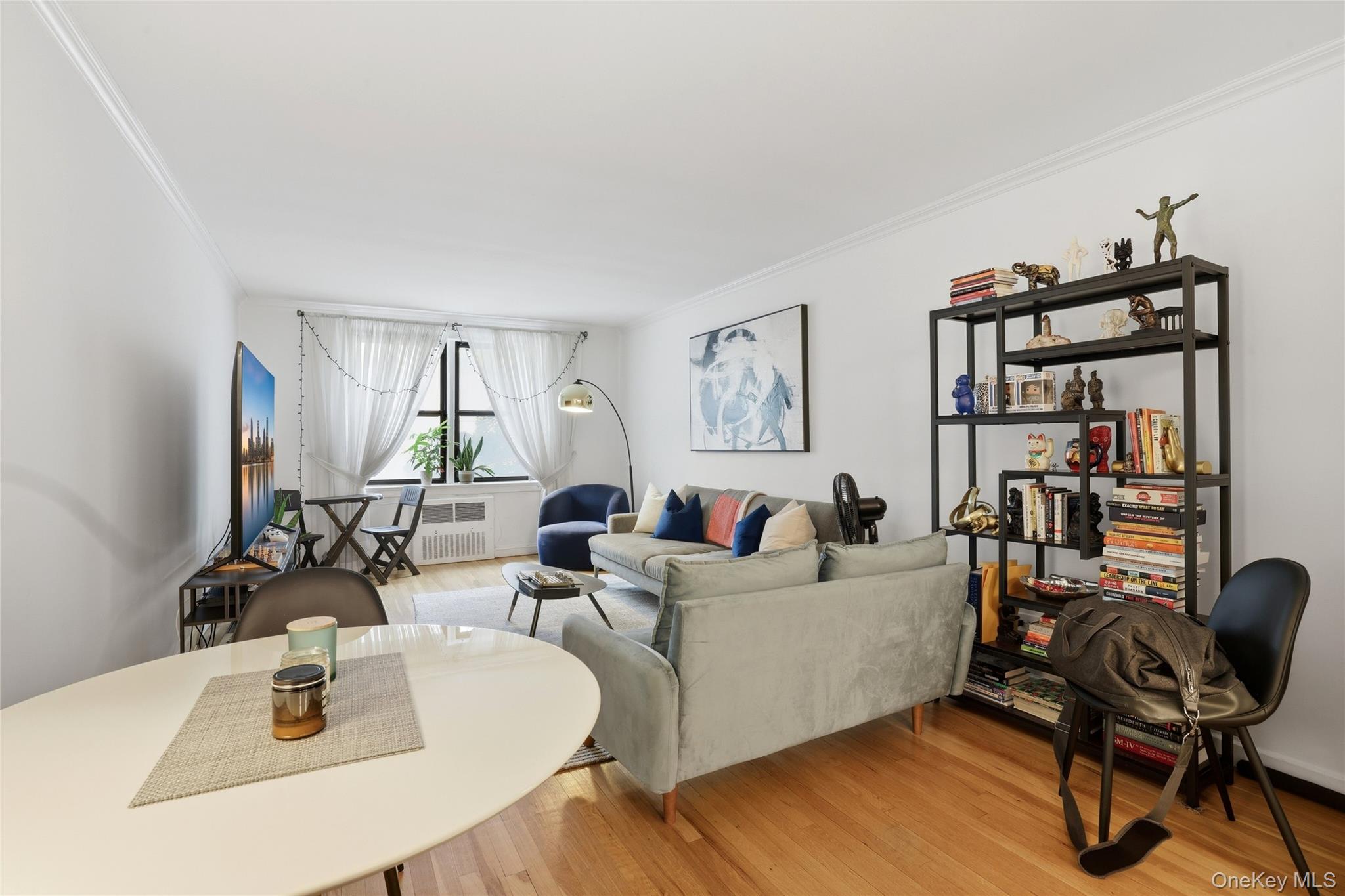 337 E 50th Street 2E