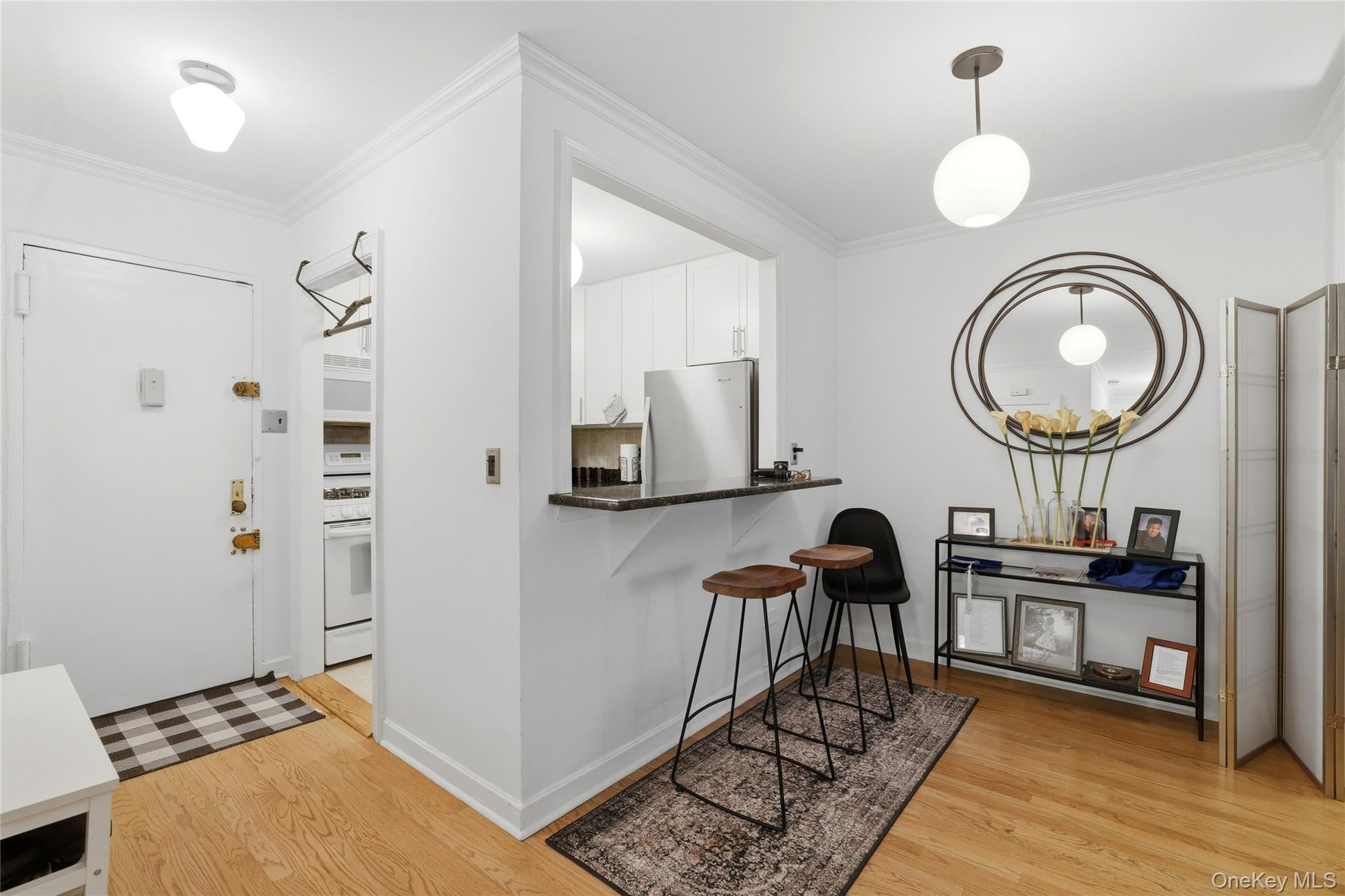 337 E 50th Street 2E