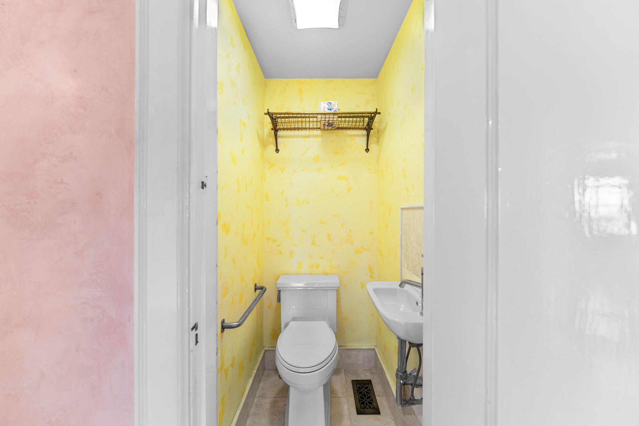 26 E Harvard Court #102, White Plains, New York image 39