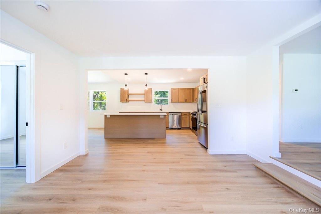 452 Vineyard Avenue
