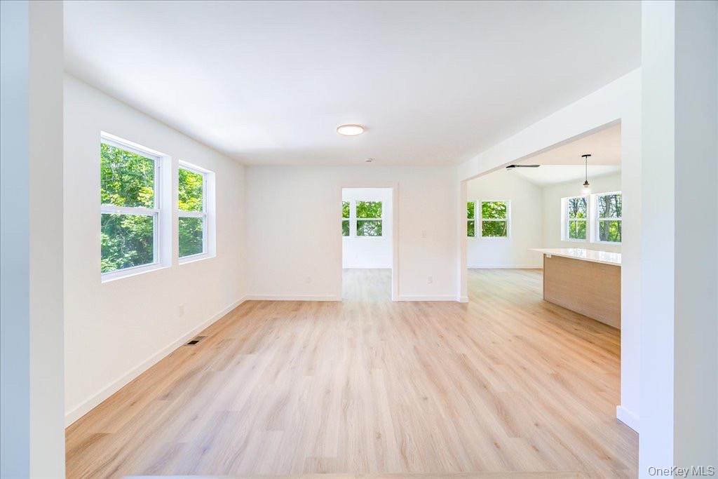 452 Vineyard Avenue