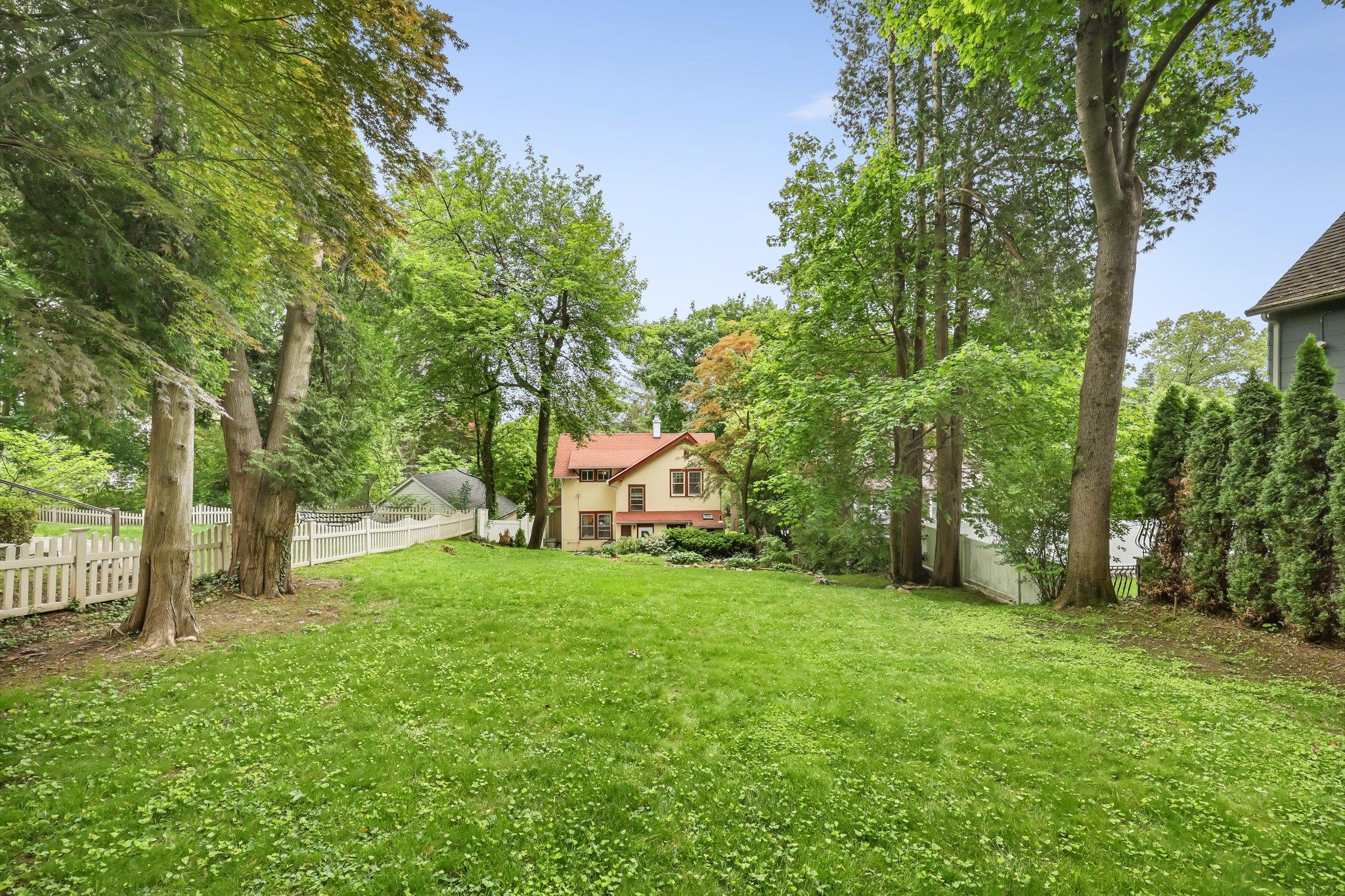 20 Sarles Lane, Pleasantville, New York image 27