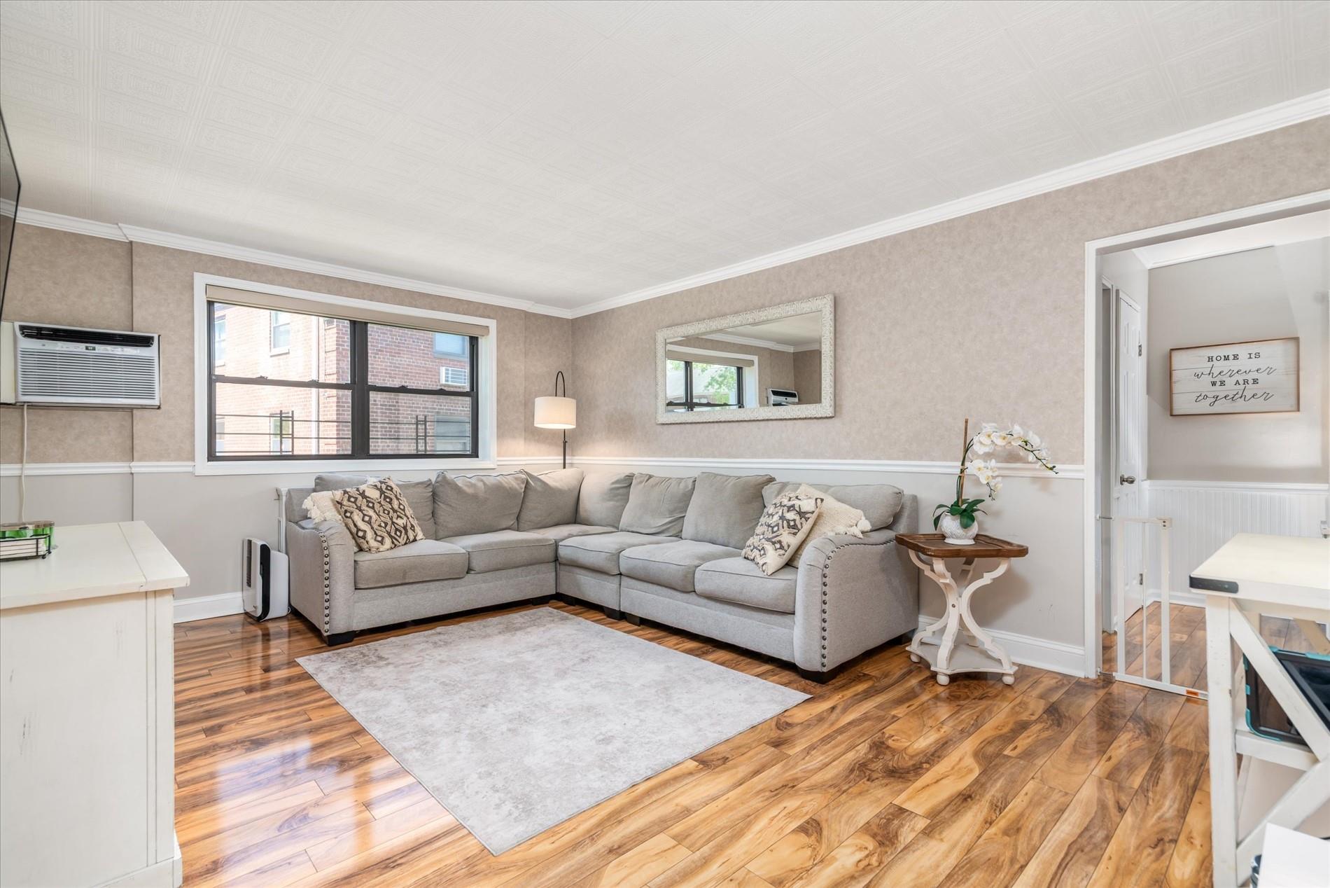 89-25 151 Avenue #4S, Howard Beach, New York image 2
