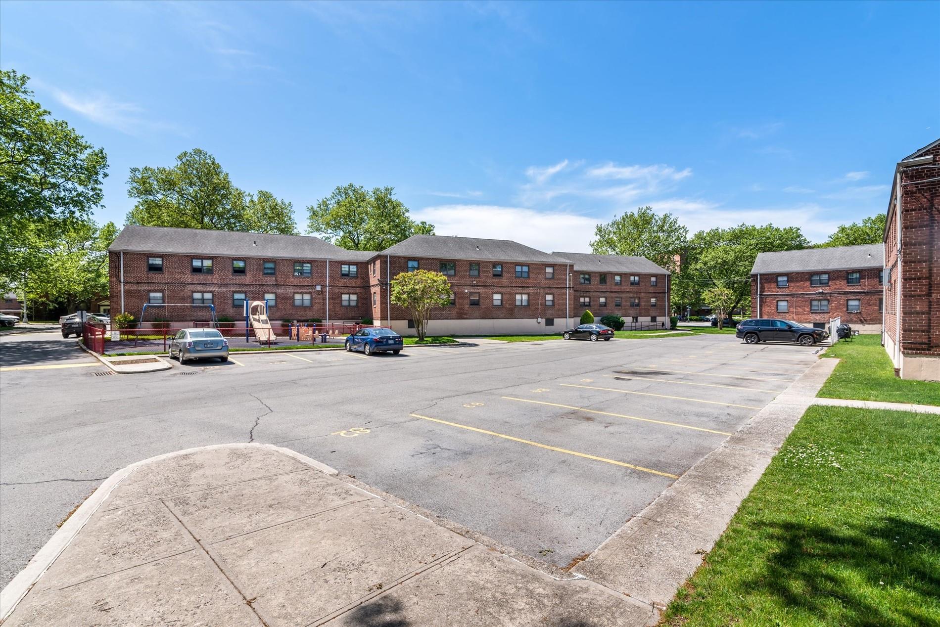 89-25 151 Avenue #4S, Howard Beach, New York image 16