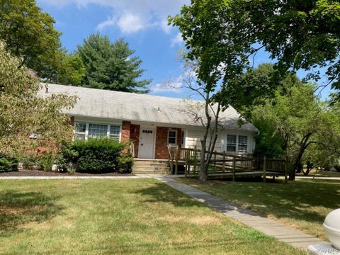 Photo of 116 Meadow Road, Briarcliff Manor, NY 10510 (MLS # 1009364)