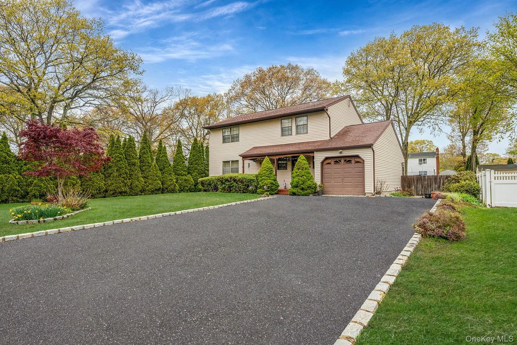 Photo of 15 Brandywine Drive, Mastic, NY 11950 (MLS # 995179)