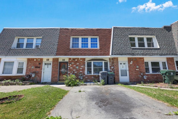 66 PATIO RD, MIDDLETOWN, NY 10941 - Image 533ac8d66a651bac6969b4fcf0b7d5ce/3437771296
