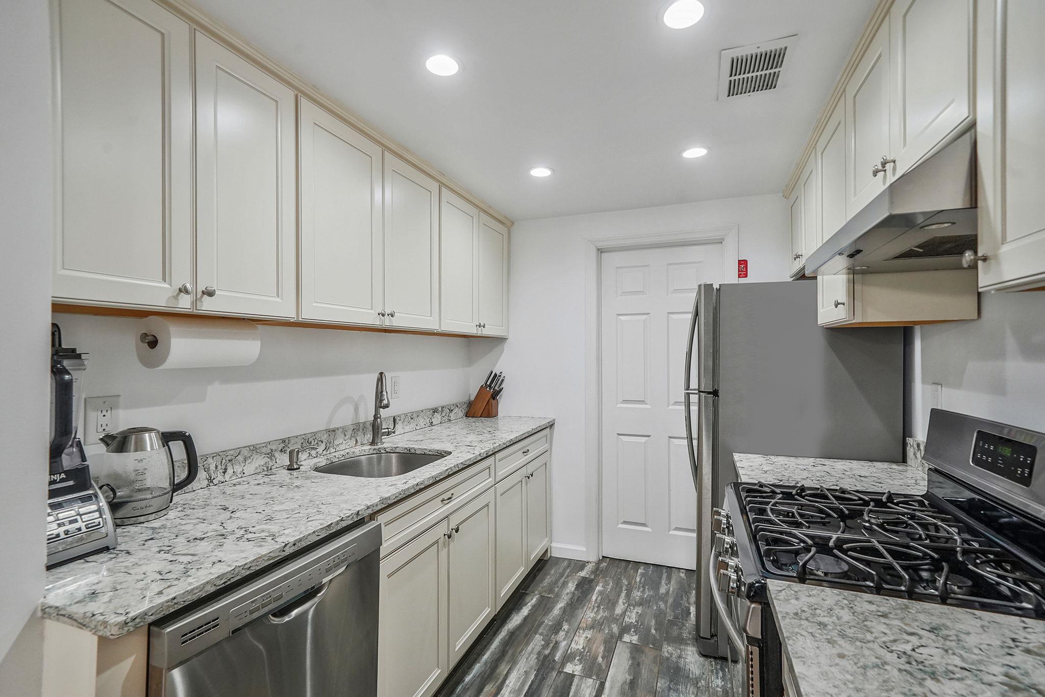 490 Daryl Drive, Medford, New York image 11