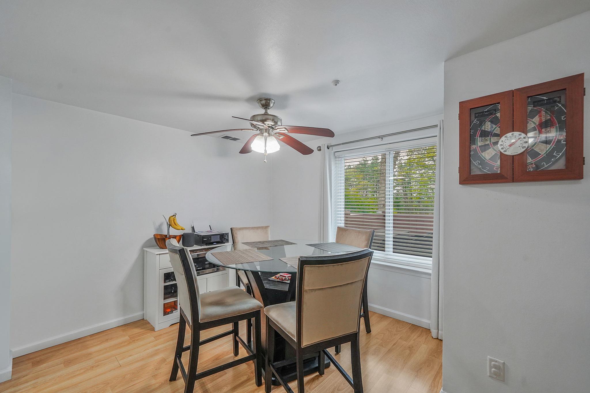 490 Daryl Drive, Medford, New York image 9
