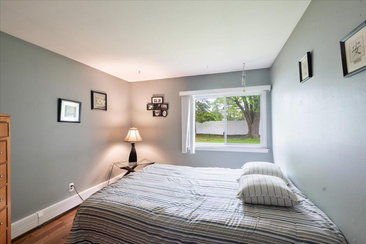 30 Meadow Avenue, Medford, New York image 5