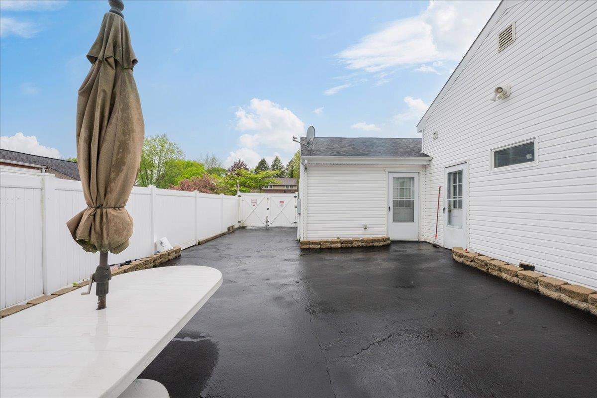 30 Meadow Avenue, Medford, New York image 17
