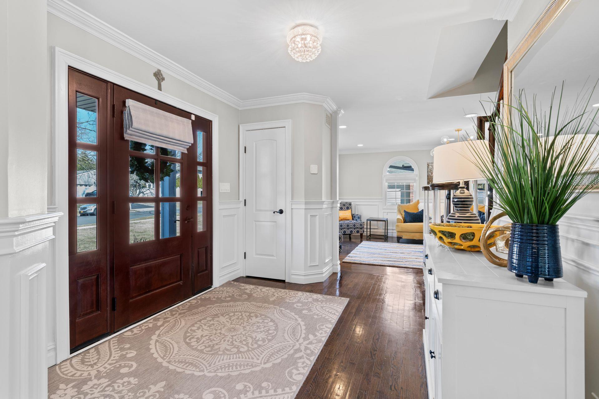 39 Kinsella Street, Dix Hills, New York image 2