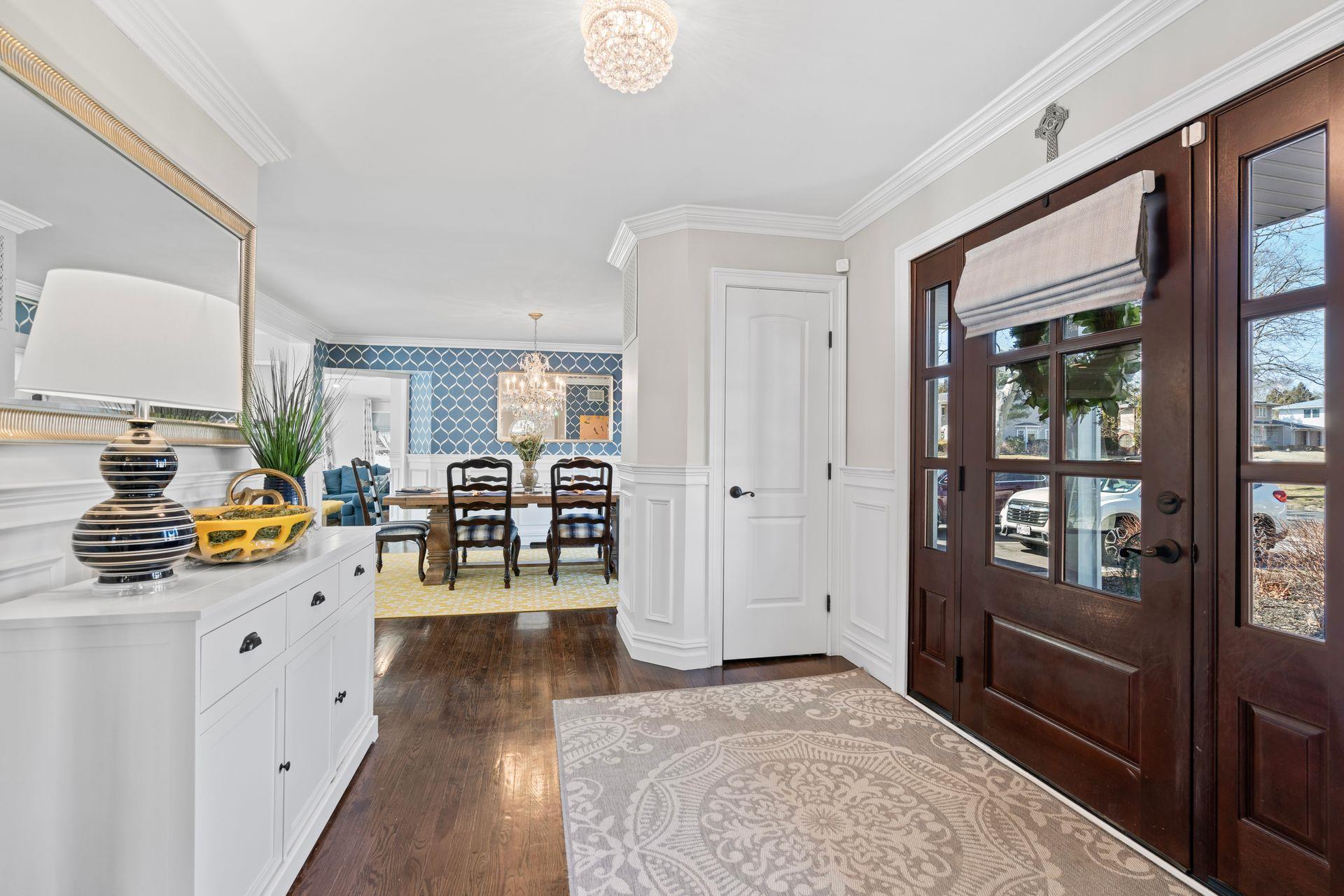 39 Kinsella Street, Dix Hills, New York image 3
