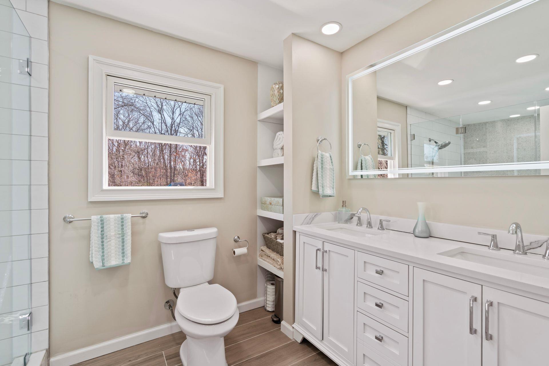 39 Kinsella Street, Dix Hills, New York image 22