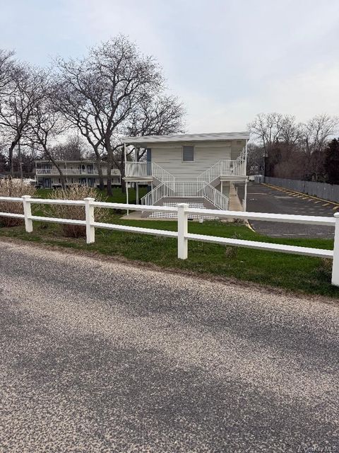 Photo of 52325 County Road 48 Rd #8, Southold, NY 11971 (MLS # 985938)