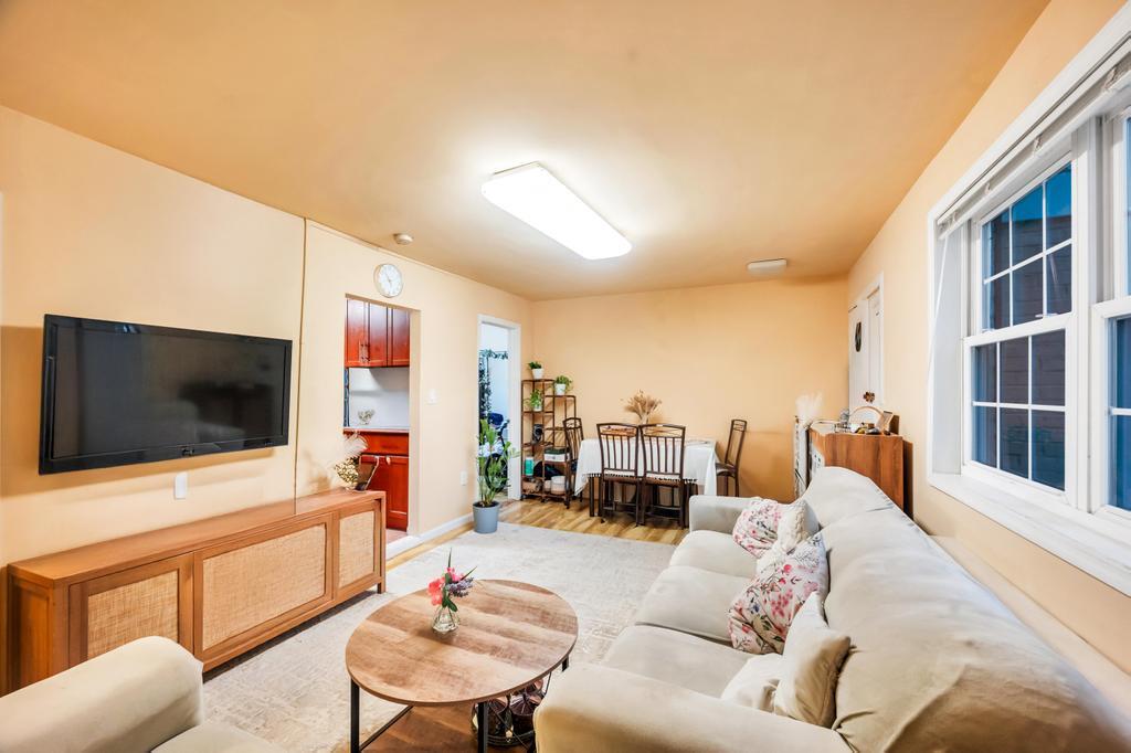 67-01a Springfield Boulevard A