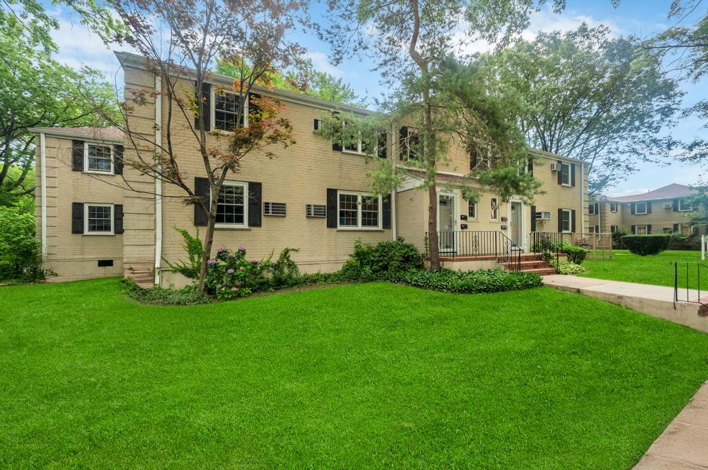 67-01a Springfield Boulevard A