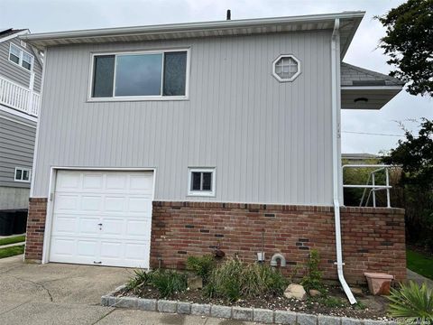 Photo of 113 Maple Boulevard #Upper, Long Beach, NY 11561 (MLS # 989197)