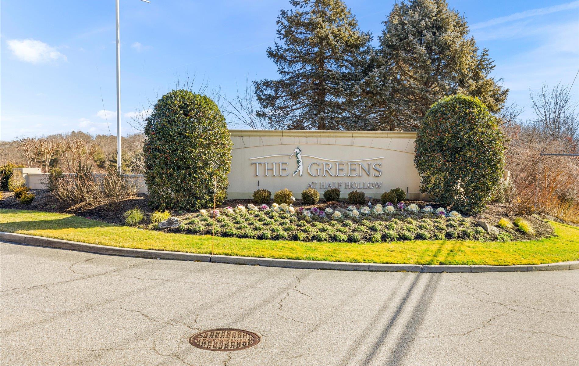 768 Bardini Drive, Melville, New York image 2