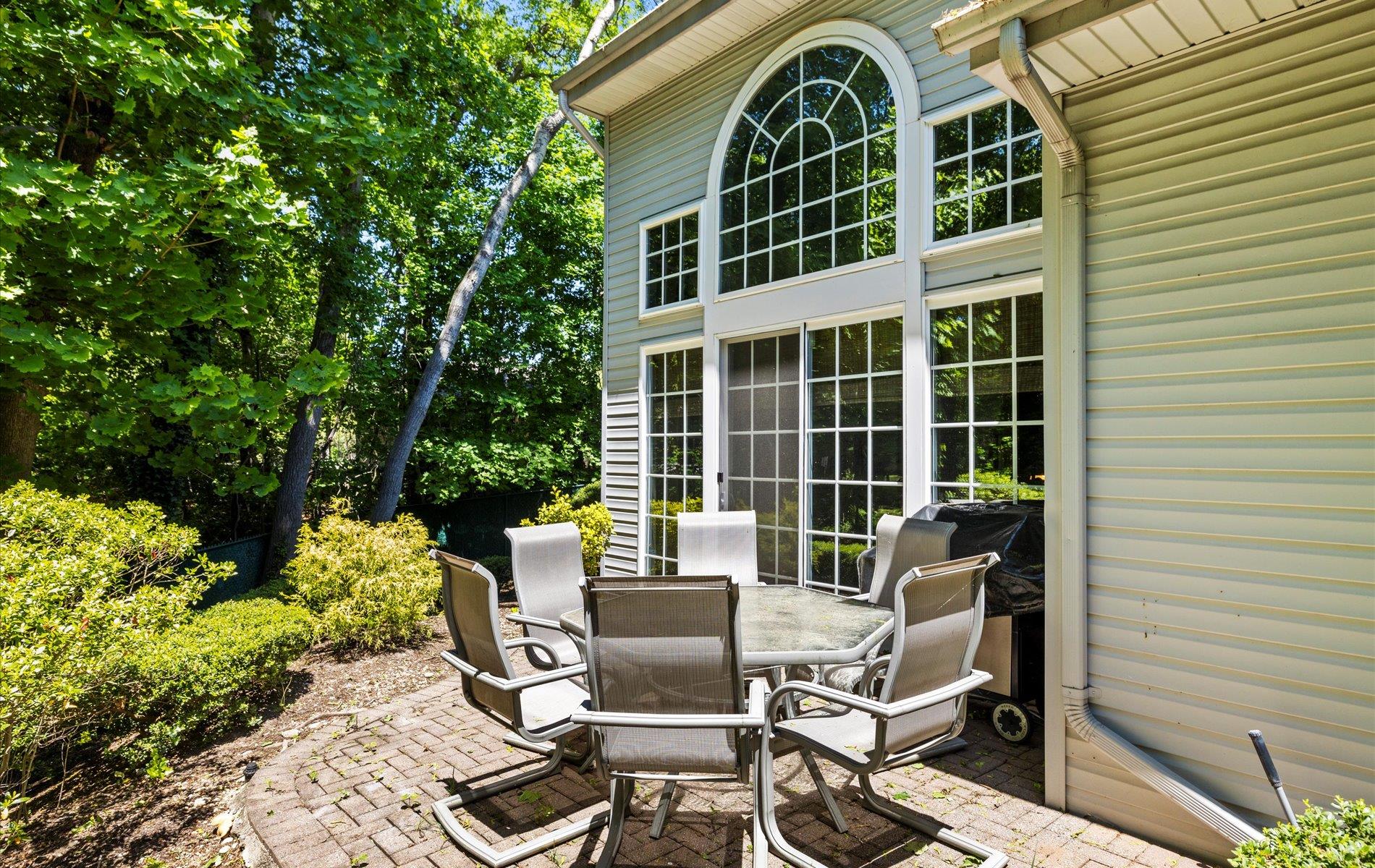 768 Bardini Drive, Melville, New York image 33