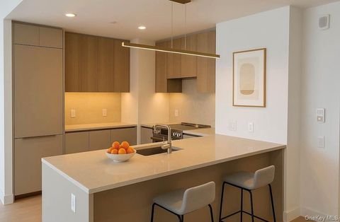 3 Court Square W Unit 5211, Long Island City, NY 11101 - MLS#: 899674