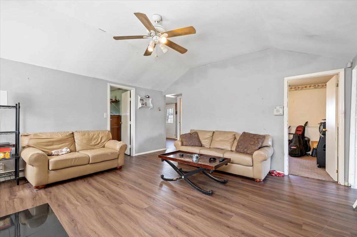 49 5th Street, Ronkonkoma, New York image 13