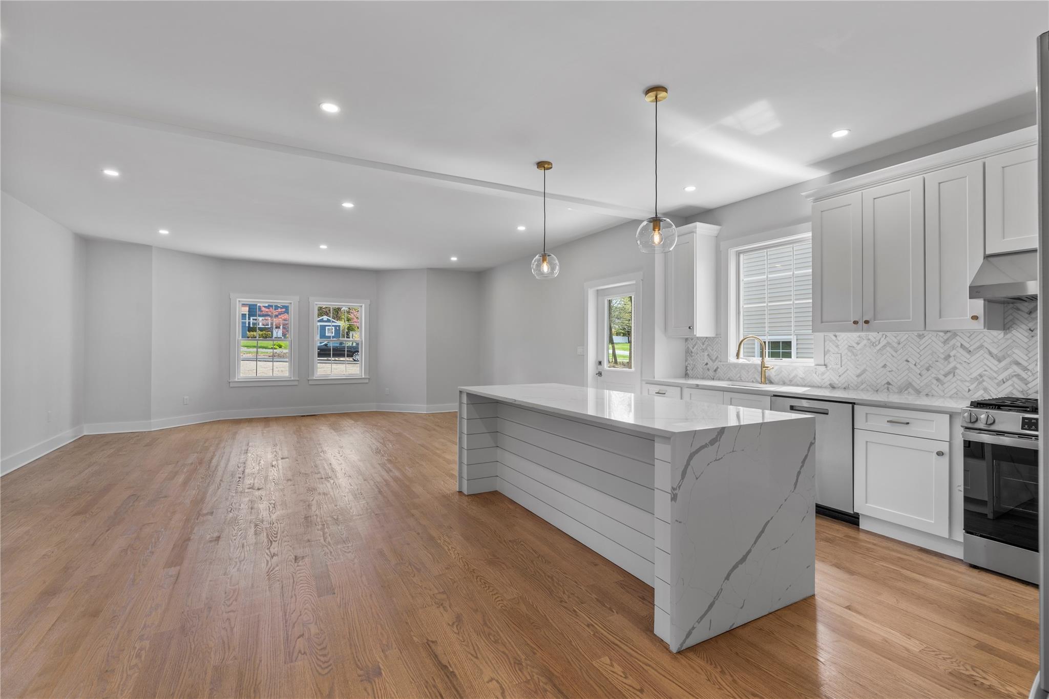 563 King Street, Port Chester, New York image 5