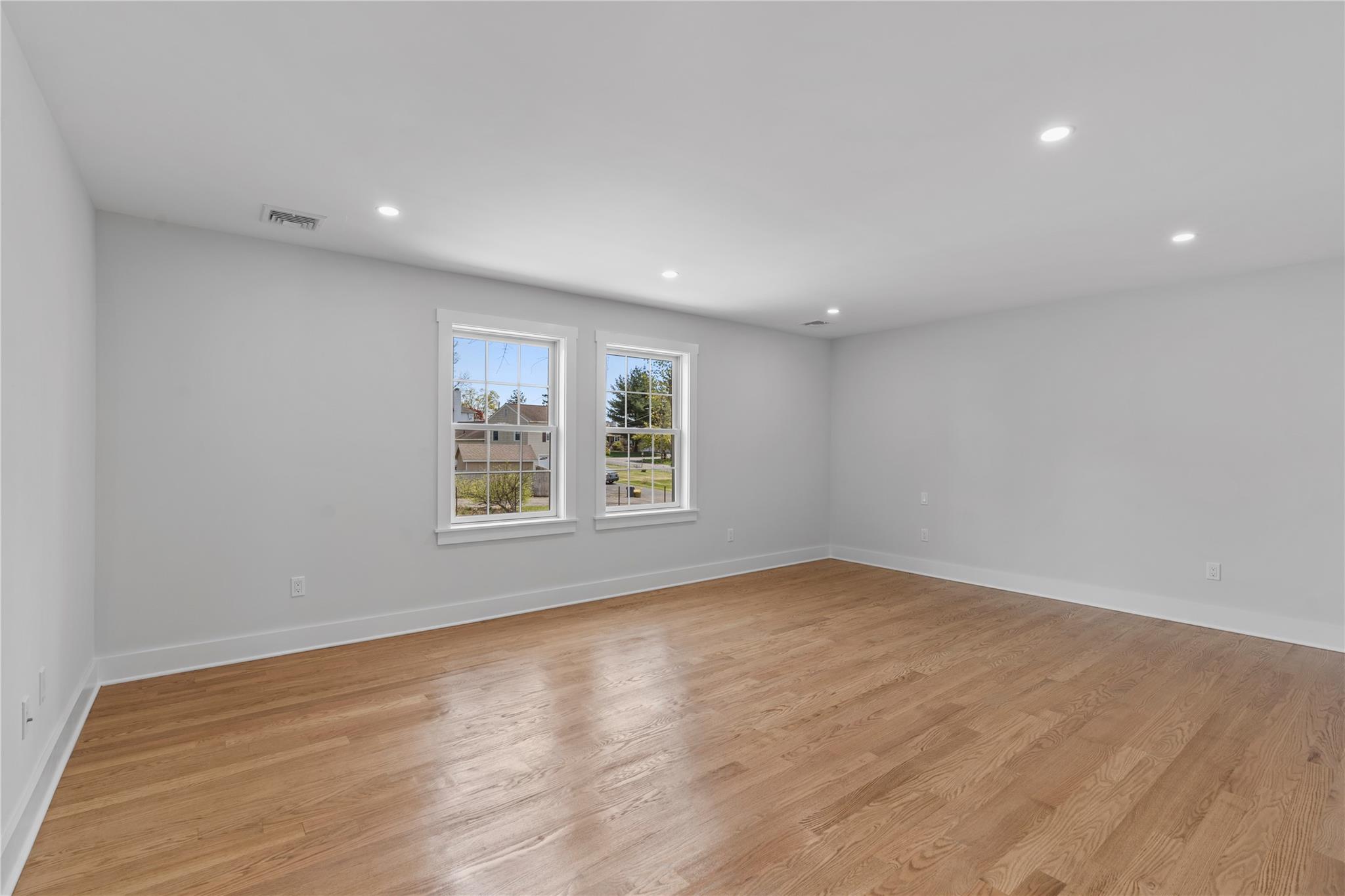 563 King Street, Port Chester, New York image 24