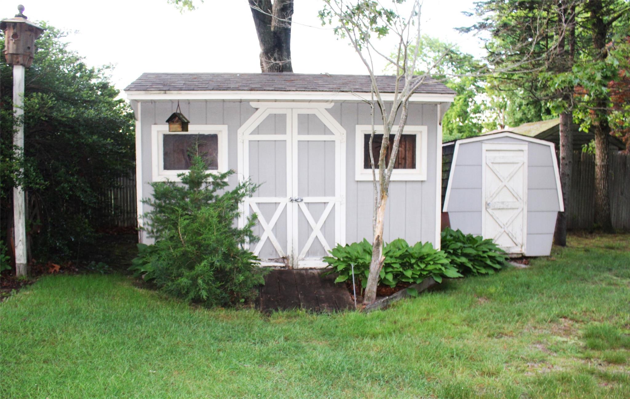 113 Pine Neck Avenue, East Patchogue, New York image 40