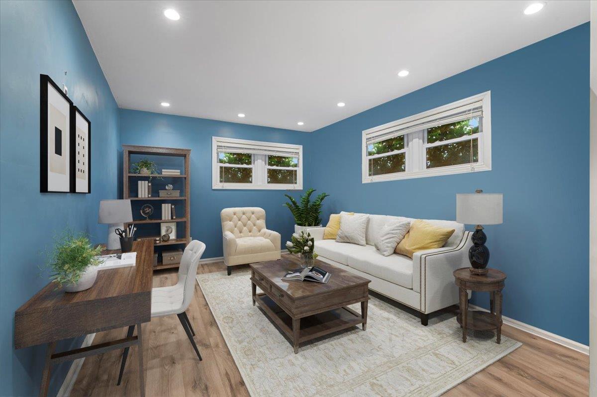 Lindenhurst, New York 11757, United States, 3 Bedrooms Bedrooms, ,2 BathroomsBathrooms,Residential,Active,182463