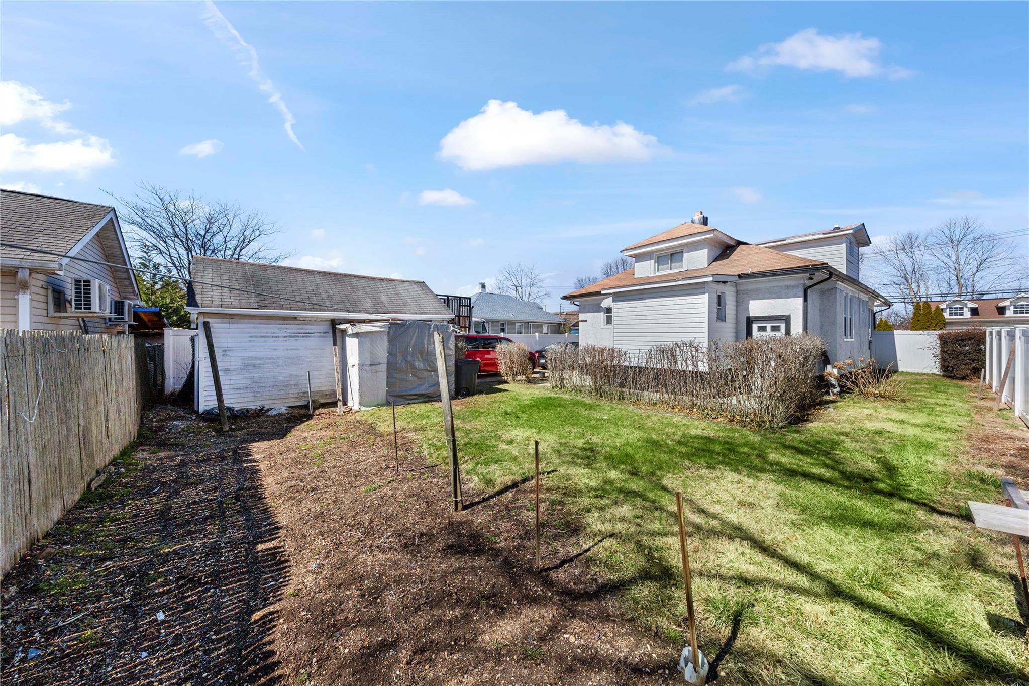 20 E Greenwich Avenue, Roosevelt, New York image 21