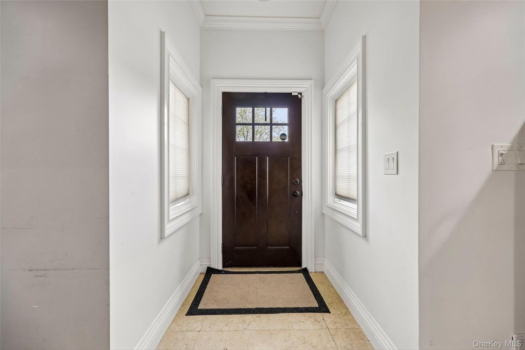 Photo of 57 Berkley Road, Mineola, NY 11501 (MLS # 992113)