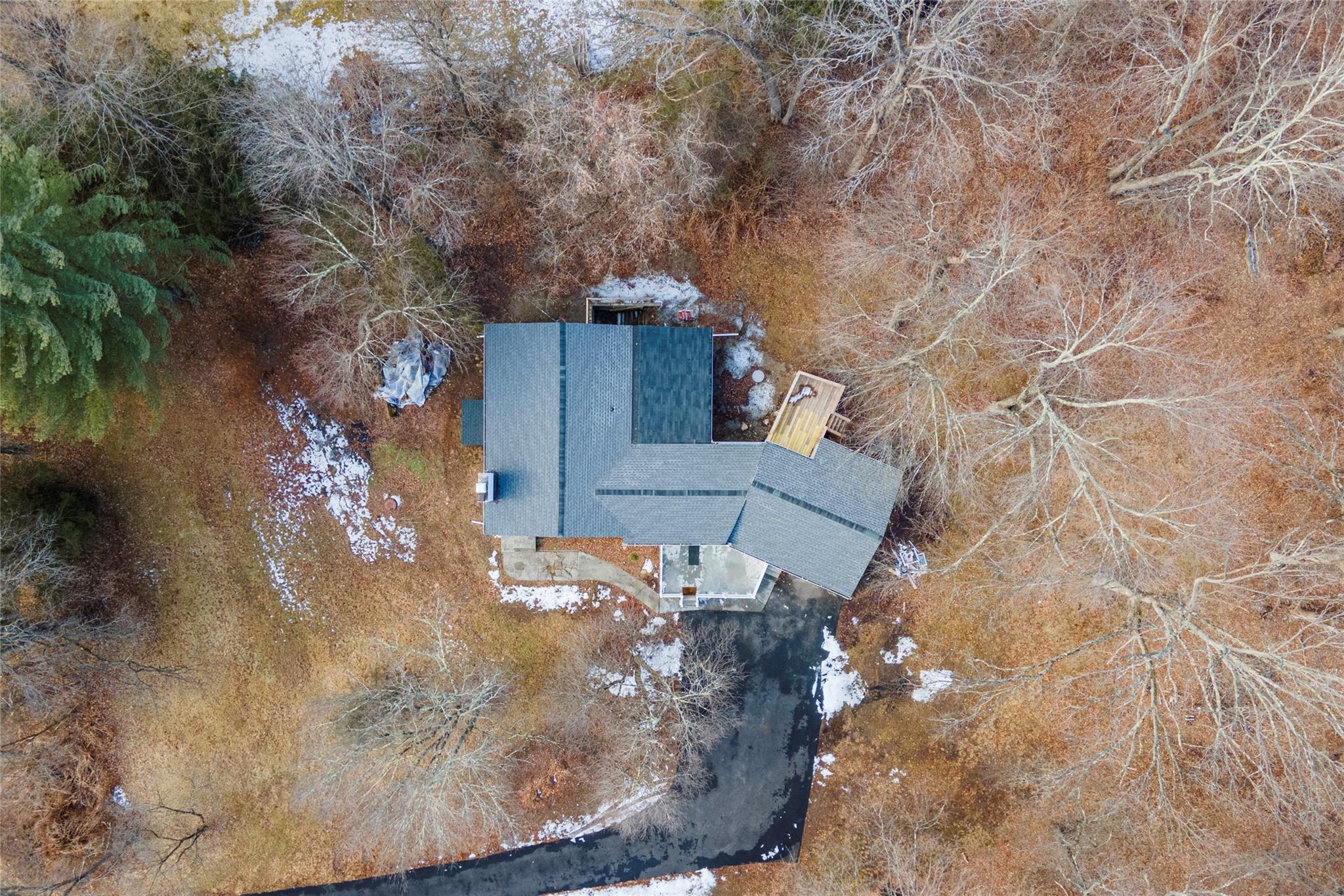 107 Oakridge Road, Hopewell Junction, New York image 3