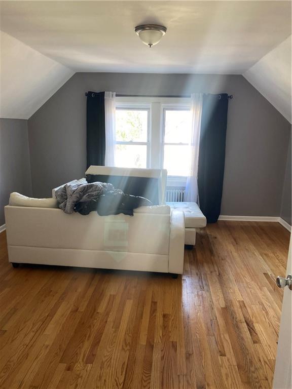 220 Hillside Avenue 3