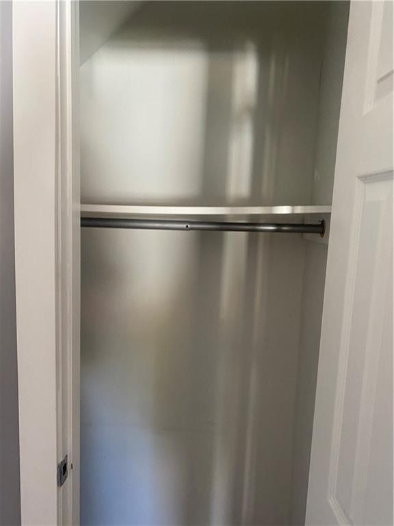 220 Hillside Avenue 3